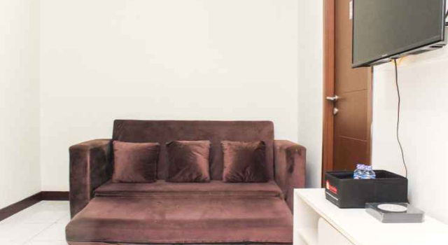 Cozy Living and Comfortable 2BR at Lagoon Bekasi Town Square Apartment By Travelio