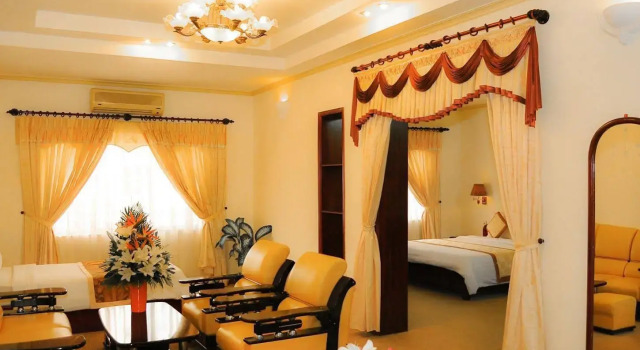 Song Tra Hotel