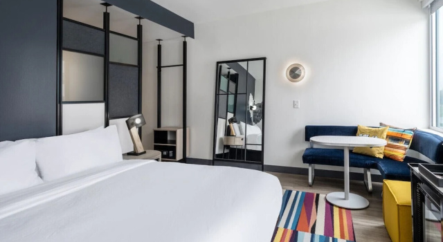 Двухместный номер Standard Aloft by Marriott Dallas Arlington South