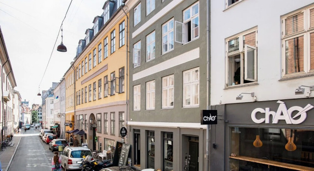 Hyggelig 1 bedroom apartment in the historical centre of Copenhagen, Забронировать Апартаменты/квартира Копенгаген Остров Зеландия, рядом с Памятник Гансу Христиану Андерсену