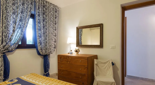Alluring Villa in Ostuni With Swimming Pool