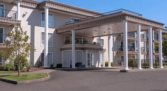 Люкс Standard Best Western Plus Grand Manor Inn