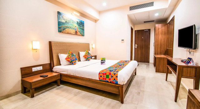 FabHotel Flora, Réserver Hôtel Vastral Gujarat