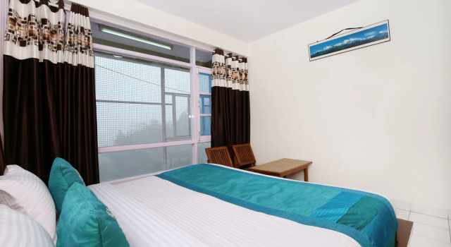 OYO 10870 Home 3BHK Near Museum Chaura Maidaan