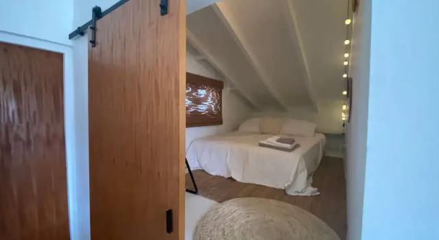Palm Beach Vacaysuites - Coconut Suite - Top Floor, Varaa Hotelli Hotellit Palm Beach. pysäköinnillä, Pysäköinti