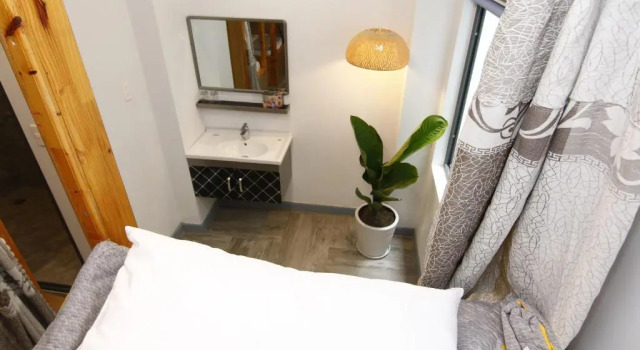 5 Elements Hostel