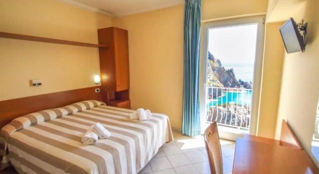 Двухместный номер Standard с видом на море Hotel Bellavista