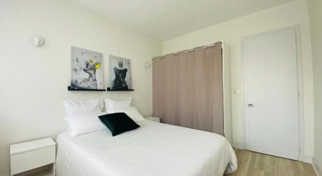 Appartements Pyrénées-Barthou, Забронировать Апартаменты/квартира Отели По с парковкой, рядом с Стадион Pau-Pyrenees Whitewater, Парковка
