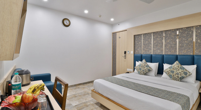 Номер Standard 7 Orbit Hotel, Surat
