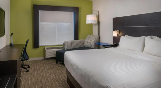Номер Standard Holiday Inn Express Lawrence by IHG