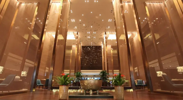 Primus Hotel Qipan Mountain Shenyang, Boek Hotel Hotels in Dong Ling met parkeren, Parkeren