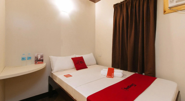 RedDoorz near EDSA Camp Crame, Rezervovat Hotel Quezon City 