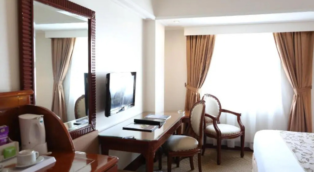 Двухместный номер Standard Golden Boutique Hotel Melawai
