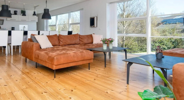 Коттедж Gorgeous Holiday Home in Ebeltoft with Hot Tub