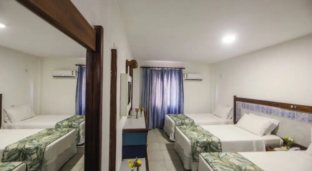 Четырёхместный номер Deluxe Opaba Praia Hotel