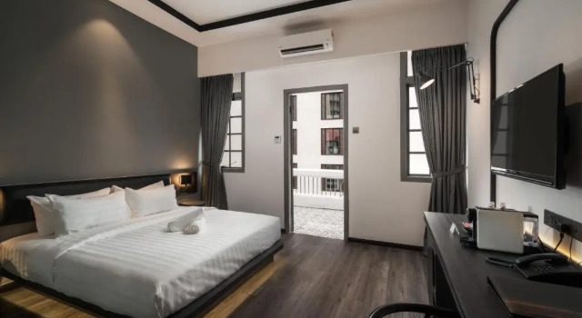 Двухместный номер Deluxe с балконом Modern Hotel Georgetown