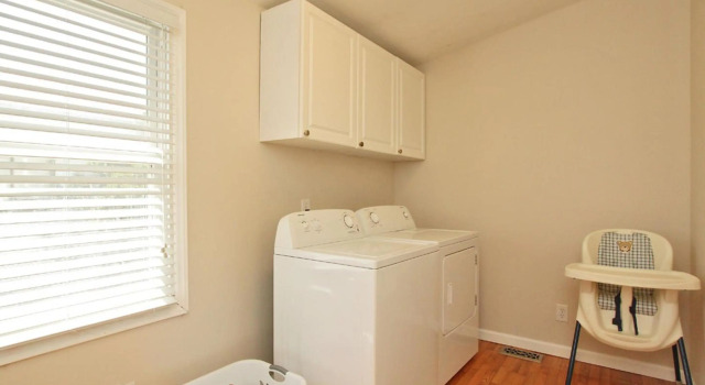 This Is It by Oak Island Accommodations, Забронировать Отель Остров Оук Северная Каролина, рядом с Пирс Ocean Crest