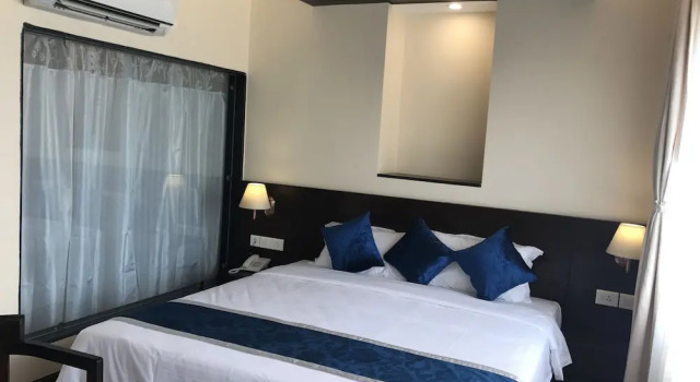Номер Premium Kaveri Inn