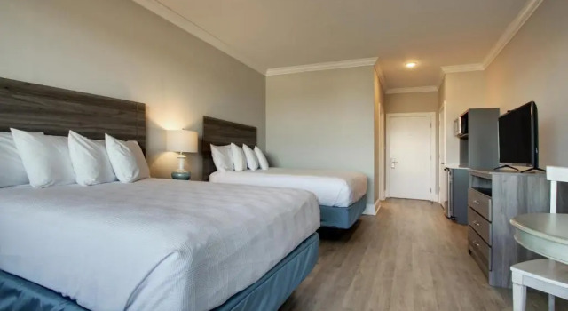 Четырёхместный номер Standard Islander Hotel & Resort