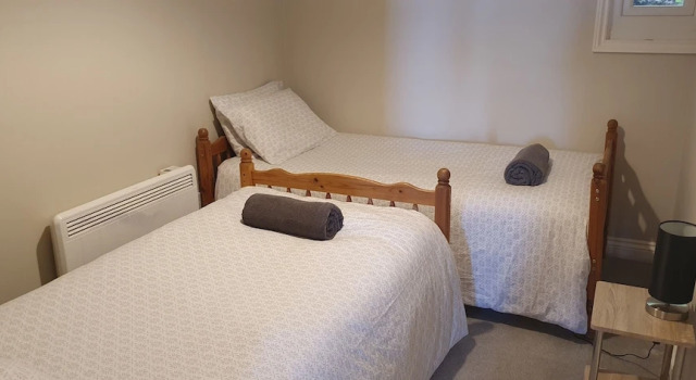 Quiet 2 Bedroom Apartment, Book Lejlighed Rochester Kent