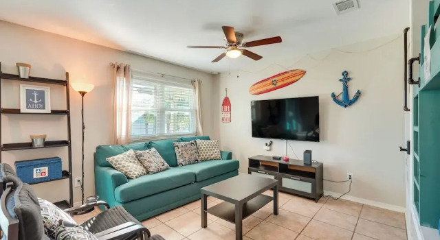 Walk to Beach + Restaurants: PCB Resort Condo!