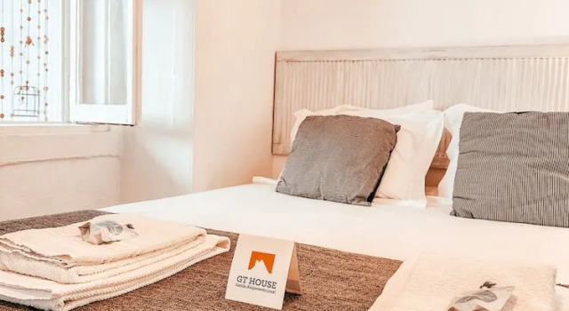 Typical Lisbon Apartment By Gt House, Забронировать Апартаменты/квартира Апартаменты Лиссабона, рядом с Núcleo Arqueológico, Апартаменты/квартира