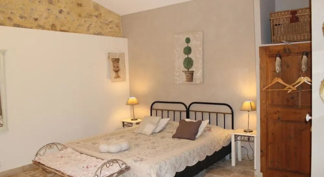 Le Mas De La Seuve, Prenota Hotel Richerenches Valchiusa