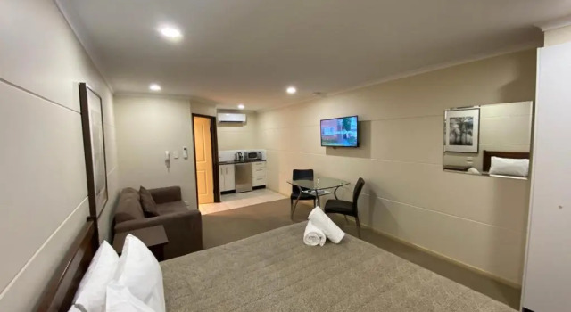 Двухместный люкс Deluxe Balranald Club Motel