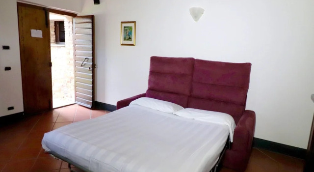 Apartment With one Bedroom in Villa, With Shared Pool, Furnished Garden and Wifi, Забронировать Апартаменты/квартира Отели Озера Тразимено с бассейном, Бассейн