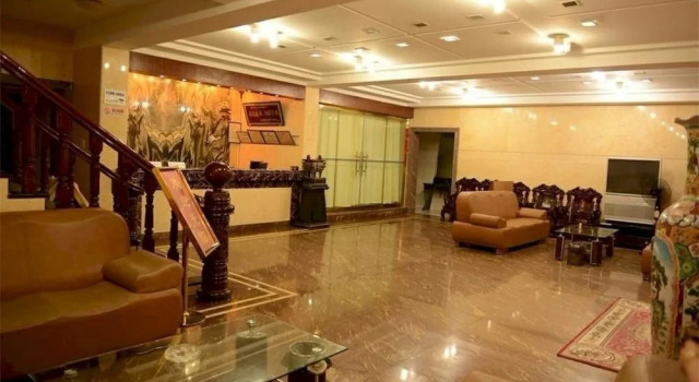 Jiangyan Hotel, Prenota Hotel Wenzhou Zhejiang