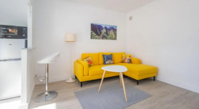 Апартаменты Montreuil - joli T2 refait à neuf centre-ville de Saint-Denis