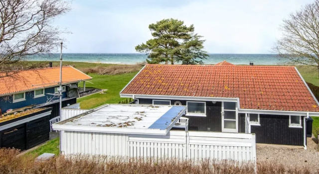 Serene Holiday Home in Jutland near Sea, Book Hotel Nordborg Als