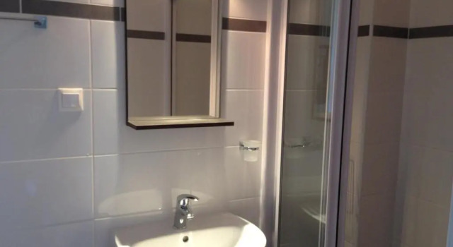 Номер Economy Candia Hotel