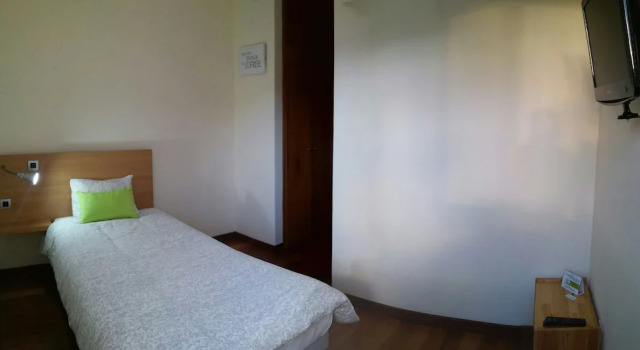 Casa Os Manos, Забронировать Отель Отели Сантана 3 звезды, 3*