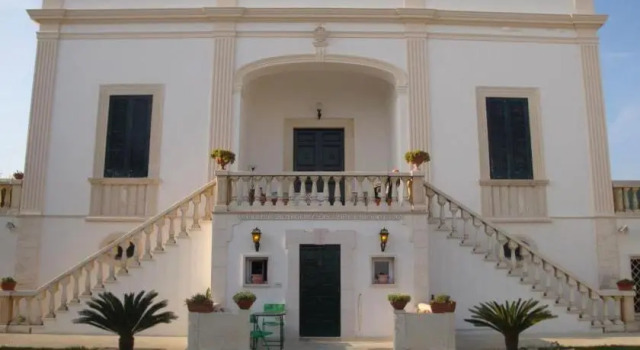 Villa Longo de Bellis, Varaa Villa Bari Palese 