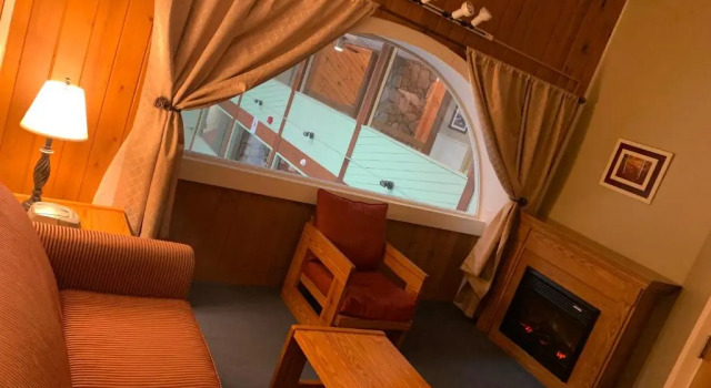 Двухместный номер Deluxe Fireside Inn & Suites Gilford