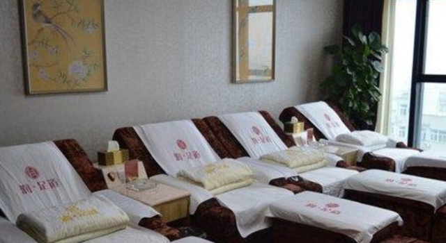 Hangzhou Runda International Hotel, Buchen Sie Hotel Yuhang Zhejiang