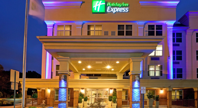 Holiday Inn Express Woodbridge, an IHG Hotel, Reserva ahora Hotel Woodbridge Township North Jersey