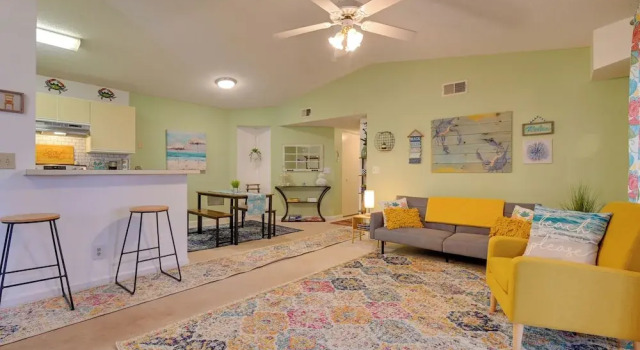 Апартаменты Myrtle Beach Condo 2 Mi to Surfside Beach!
