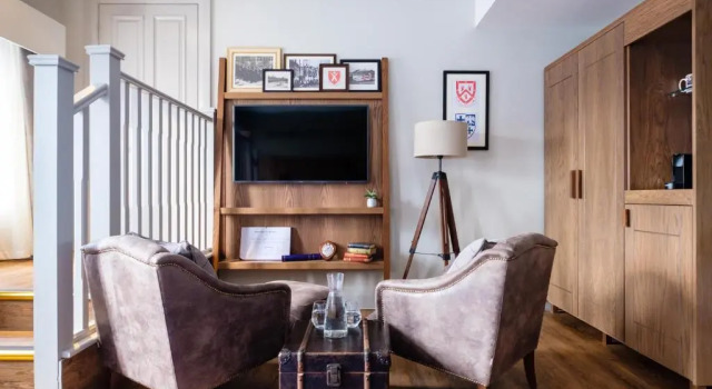 Номер Standard Мансарда Hotel Indigo - Durham by IHG