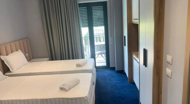 Nuevo Deluxe, Book Ferieresort Hoteller i Albania med pool, Swimmingpool