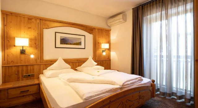 Семейный люкс с балконом Hotel Patriarch