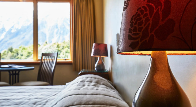 Двухместный номер с видом на горы Aoraki Mount Cook Alpine Lodge