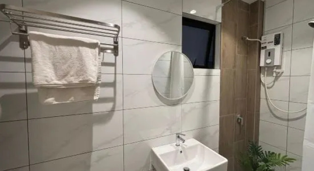 Двухместный люкс с 3 комнатами с видом на город Piccadilly Greentown Premium Suites by IWH Suites