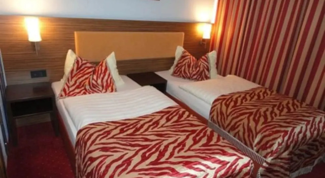 Одноместный номер Standard Grand Hotel Dream Main City Center