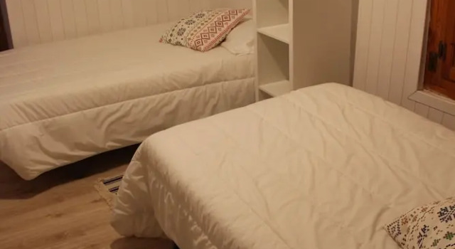 Апартаменты Hostel El Lago, Caceres