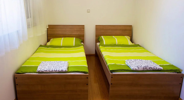 Apartment Leko Campodolcino 38099, Забронировать Апартаменты/квартира Отели Приморско-Горанской жупания с парковкой, Парковка