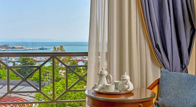 Номер Deluxe с видом на море Volos Palace