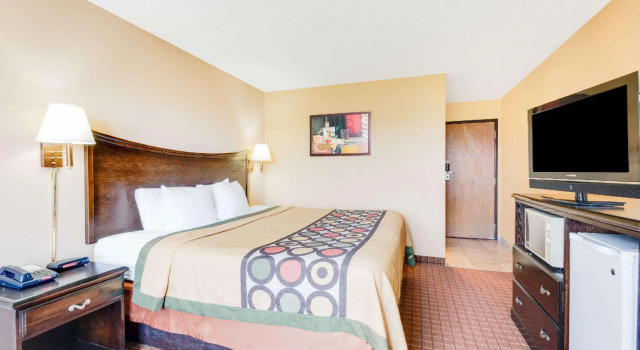 Двухместный номер Standard Super 8 by Wyndham Allentown Kutztown Area