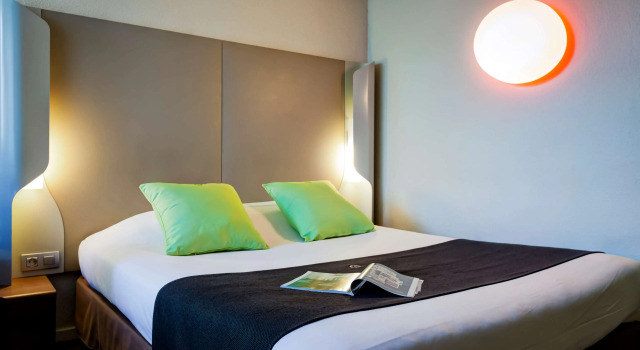 Campanile Evry Ouest - Corbeil, Varaa Hotelli Hotellit Essonne aamiaisella, Aamiainen